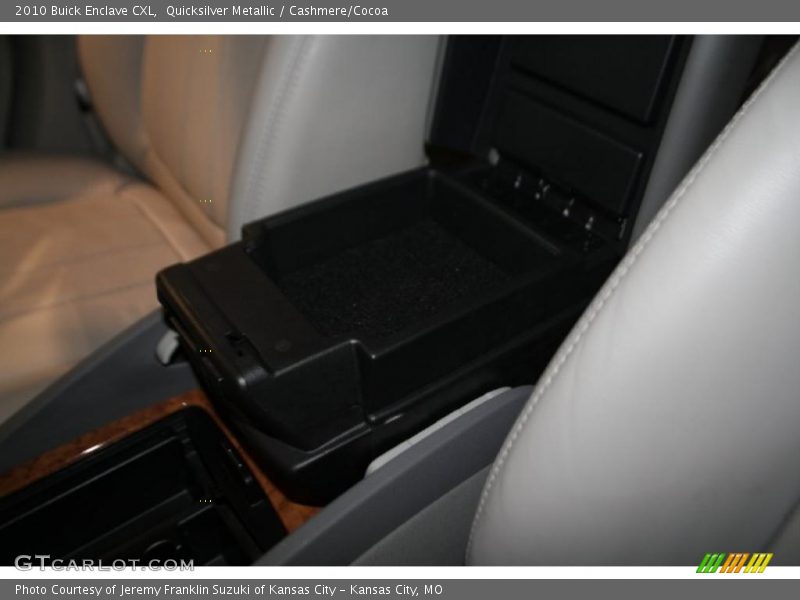 Quicksilver Metallic / Cashmere/Cocoa 2010 Buick Enclave CXL