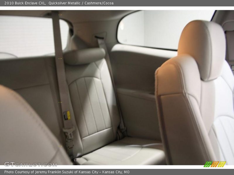 Quicksilver Metallic / Cashmere/Cocoa 2010 Buick Enclave CXL