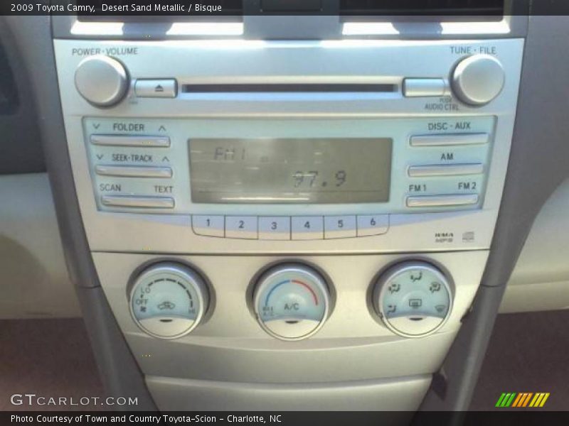 Desert Sand Metallic / Bisque 2009 Toyota Camry