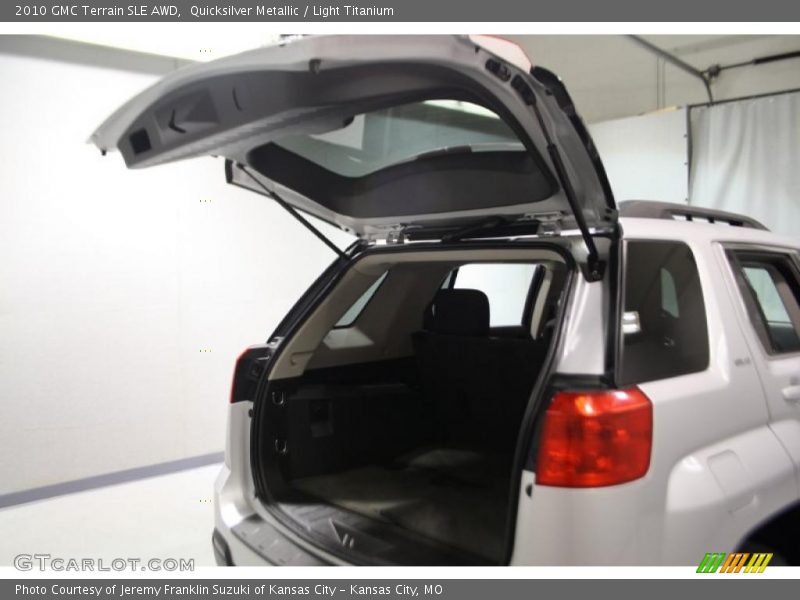 Quicksilver Metallic / Light Titanium 2010 GMC Terrain SLE AWD