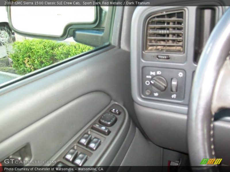 Controls of 2007 Sierra 1500 Classic SLE Crew Cab