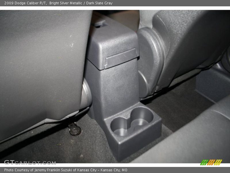 Bright Silver Metallic / Dark Slate Gray 2009 Dodge Caliber R/T