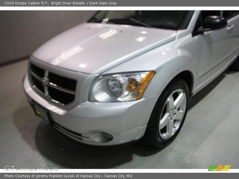 Bright Silver Metallic / Dark Slate Gray 2009 Dodge Caliber R/T