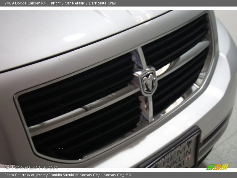 Bright Silver Metallic / Dark Slate Gray 2009 Dodge Caliber R/T