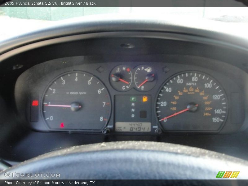 Bright Silver / Black 2005 Hyundai Sonata GLS V6
