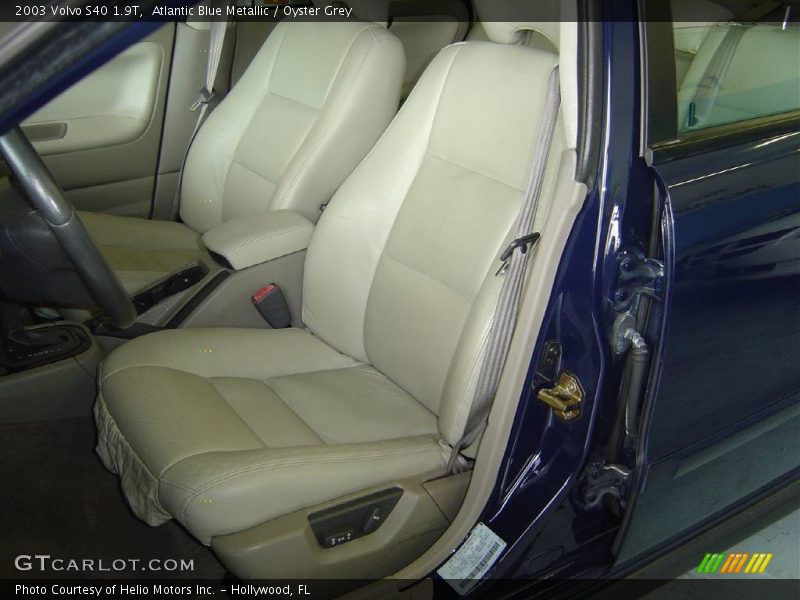 Atlantic Blue Metallic / Oyster Grey 2003 Volvo S40 1.9T