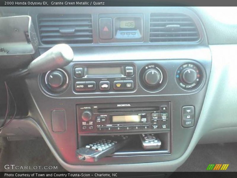 Granite Green Metallic / Quartz 2000 Honda Odyssey EX
