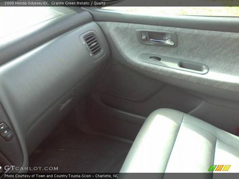 Granite Green Metallic / Quartz 2000 Honda Odyssey EX