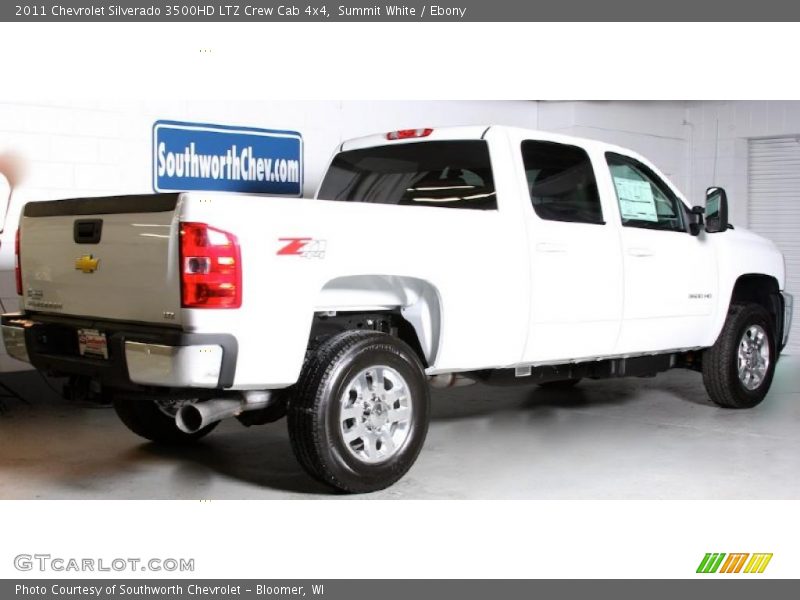 Summit White / Ebony 2011 Chevrolet Silverado 3500HD LTZ Crew Cab 4x4