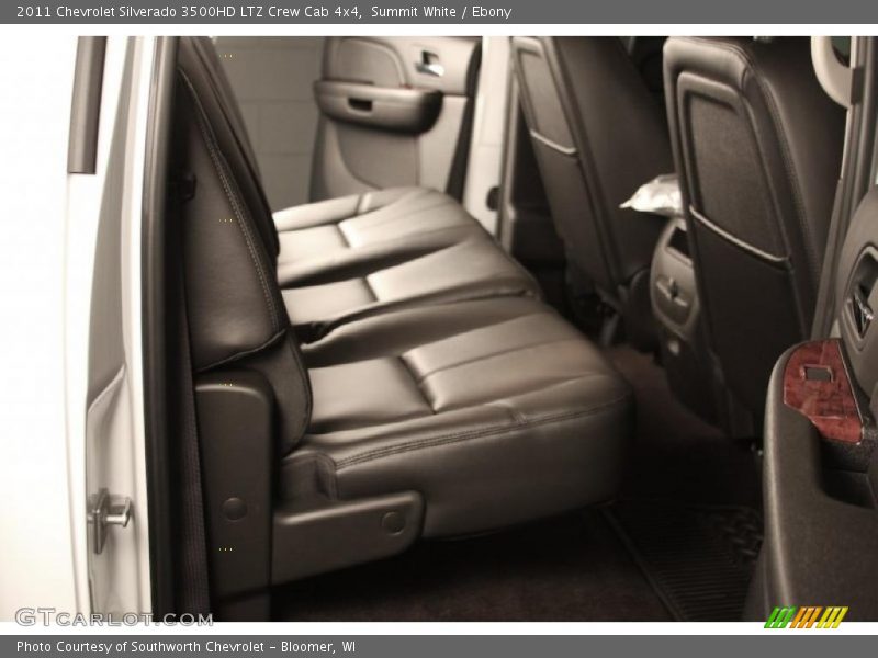 Summit White / Ebony 2011 Chevrolet Silverado 3500HD LTZ Crew Cab 4x4