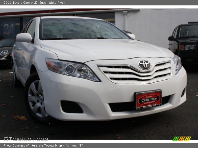 Super White / Ash 2011 Toyota Camry LE