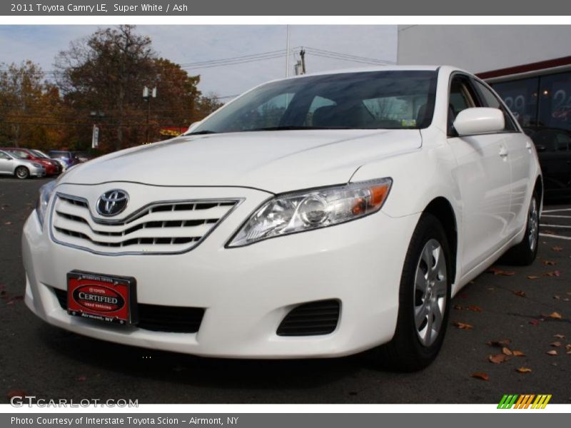 Super White / Ash 2011 Toyota Camry LE