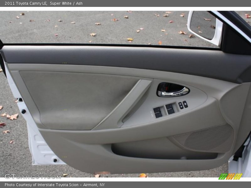 Super White / Ash 2011 Toyota Camry LE