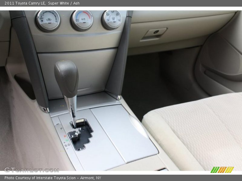 Super White / Ash 2011 Toyota Camry LE