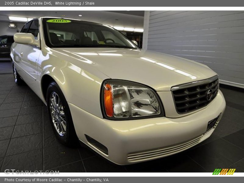 White Lightning / Shale 2005 Cadillac DeVille DHS