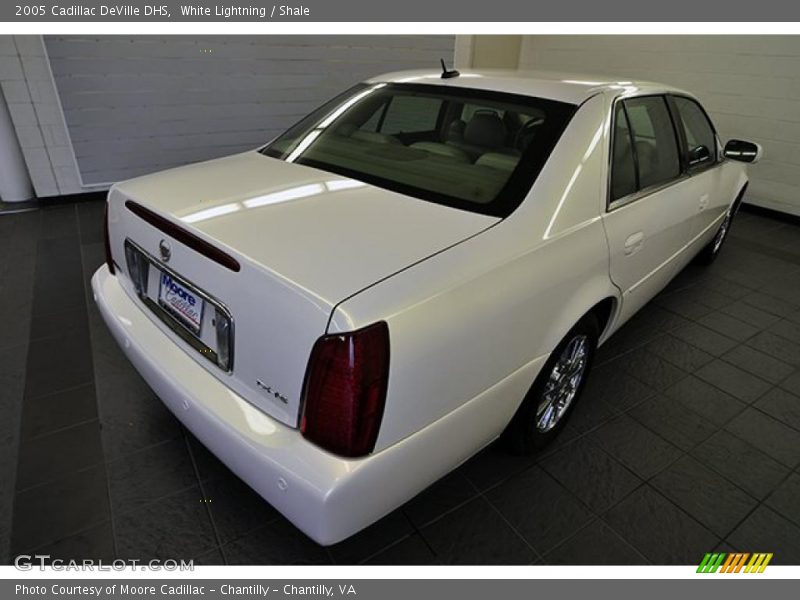 White Lightning / Shale 2005 Cadillac DeVille DHS