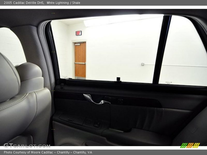 White Lightning / Shale 2005 Cadillac DeVille DHS