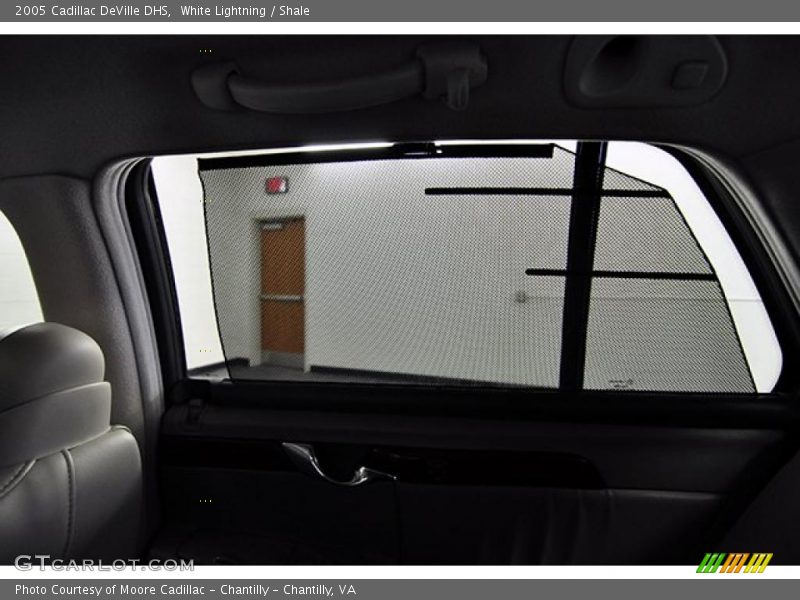 White Lightning / Shale 2005 Cadillac DeVille DHS