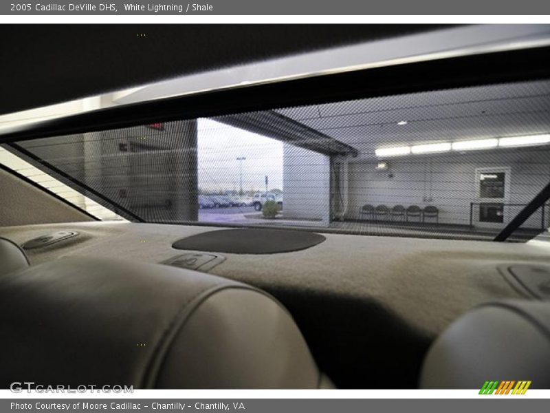 White Lightning / Shale 2005 Cadillac DeVille DHS