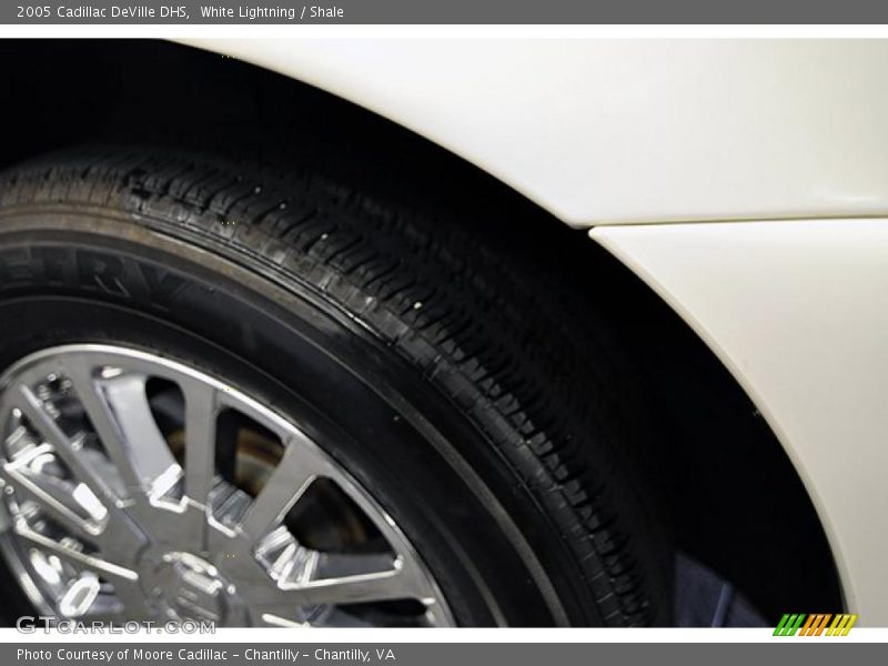 White Lightning / Shale 2005 Cadillac DeVille DHS