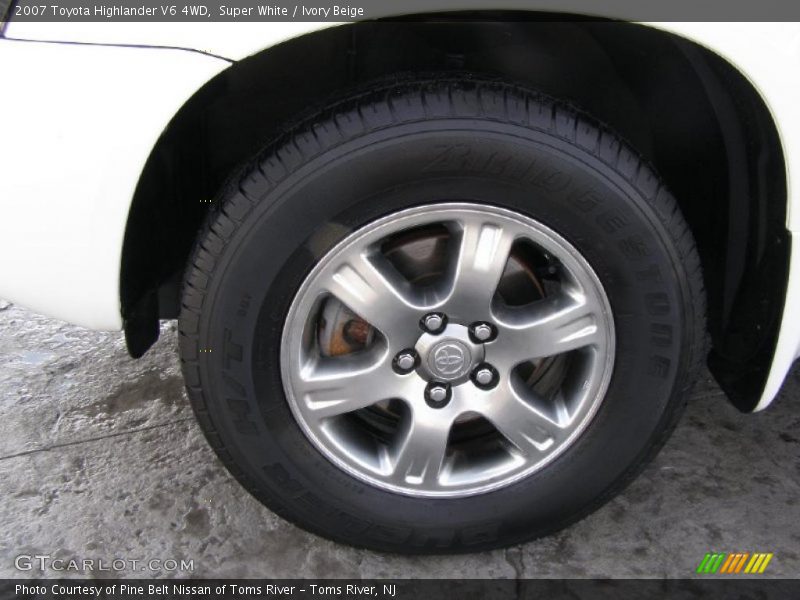 Super White / Ivory Beige 2007 Toyota Highlander V6 4WD