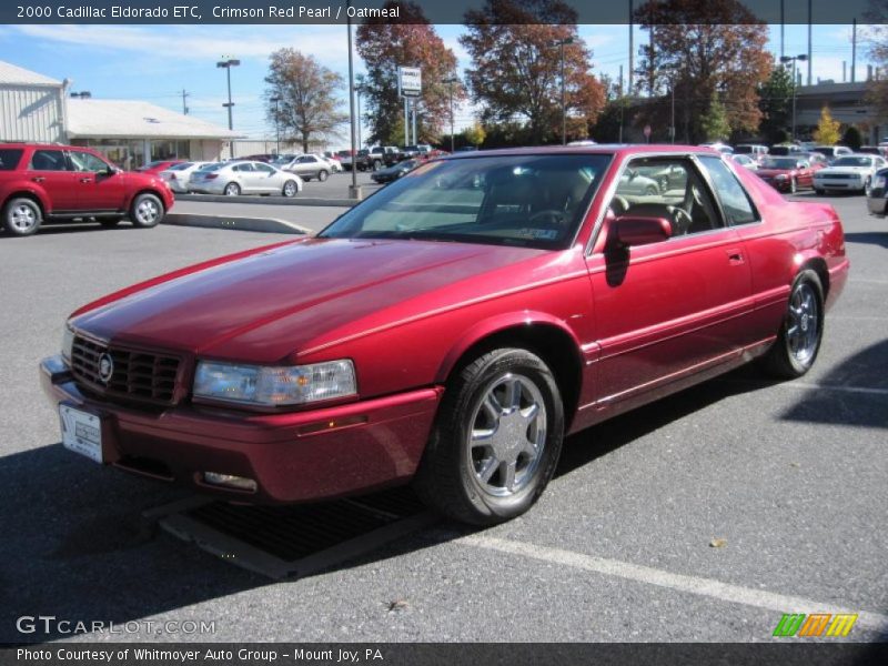 Front 3/4 View of 2000 Eldorado ETC