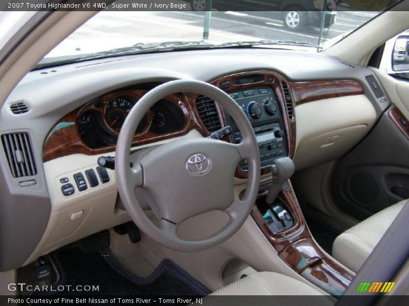 Super White / Ivory Beige 2007 Toyota Highlander V6 4WD