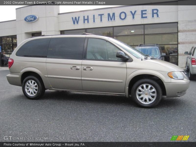 Light Almond Pearl Metallic / Taupe 2002 Chrysler Town & Country EX