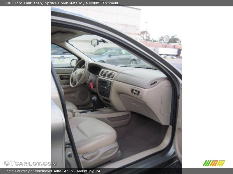 Spruce Green Metallic / Medium Parchment 2003 Ford Taurus SES