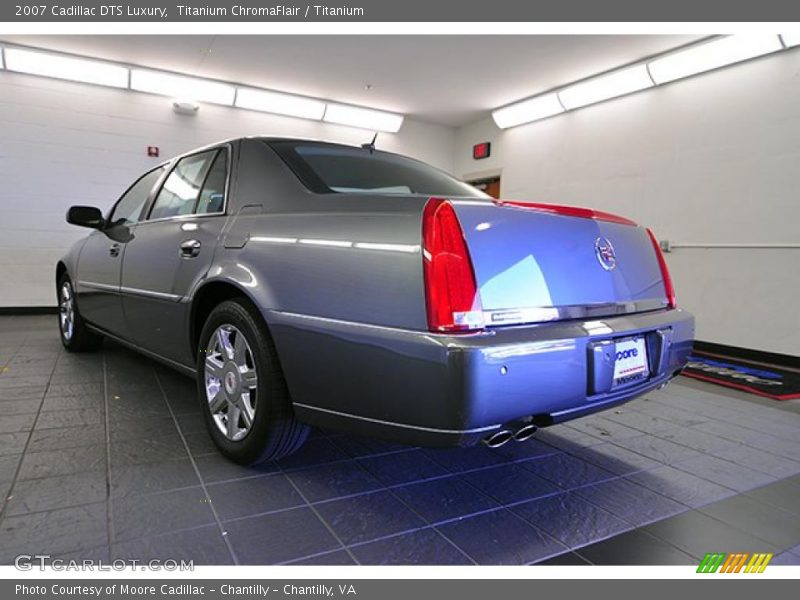 Titanium ChromaFlair / Titanium 2007 Cadillac DTS Luxury