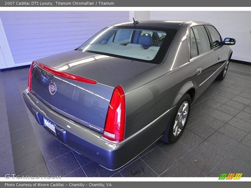 Titanium ChromaFlair / Titanium 2007 Cadillac DTS Luxury