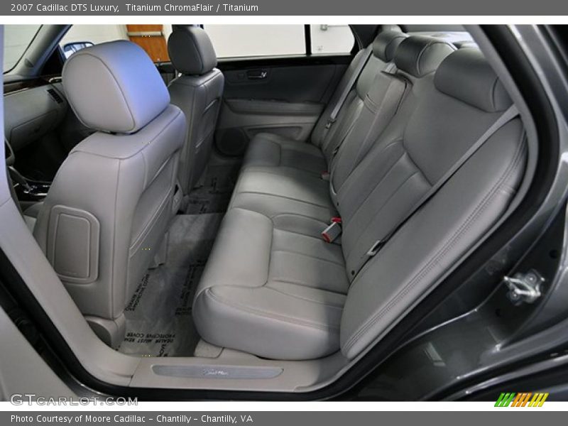 Titanium ChromaFlair / Titanium 2007 Cadillac DTS Luxury