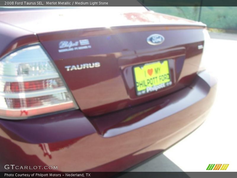 Merlot Metallic / Medium Light Stone 2008 Ford Taurus SEL