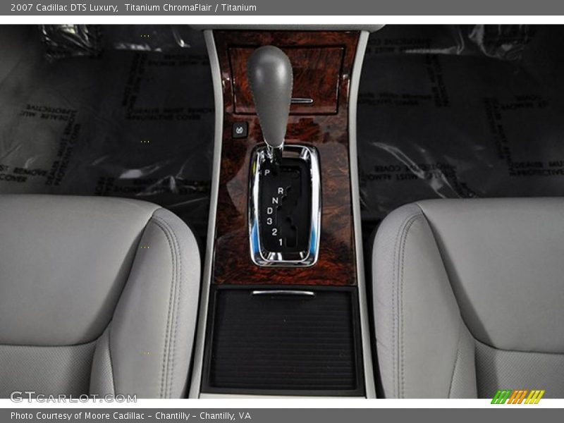 Titanium ChromaFlair / Titanium 2007 Cadillac DTS Luxury