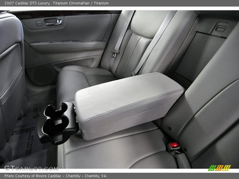 Titanium ChromaFlair / Titanium 2007 Cadillac DTS Luxury