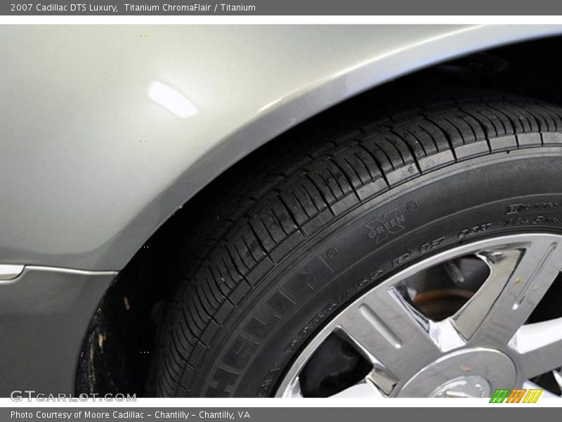 Titanium ChromaFlair / Titanium 2007 Cadillac DTS Luxury