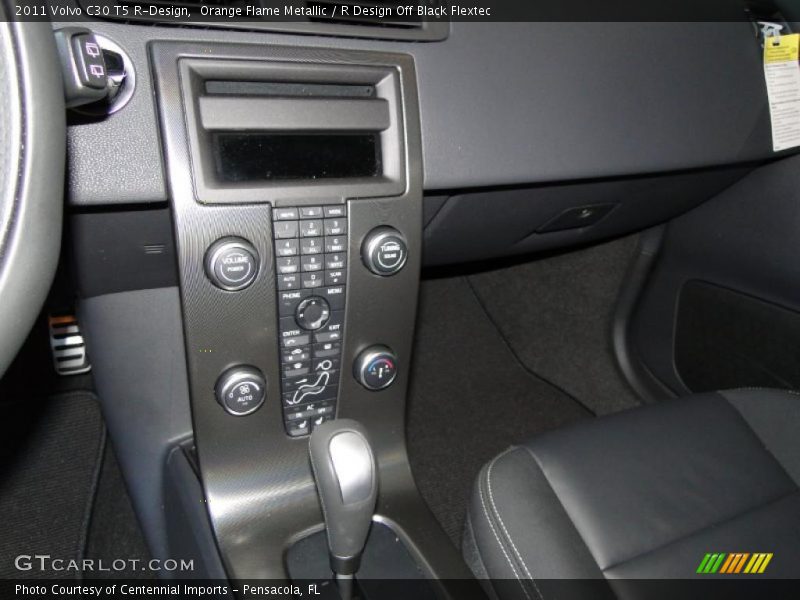 Controls of 2011 C30 T5 R-Design
