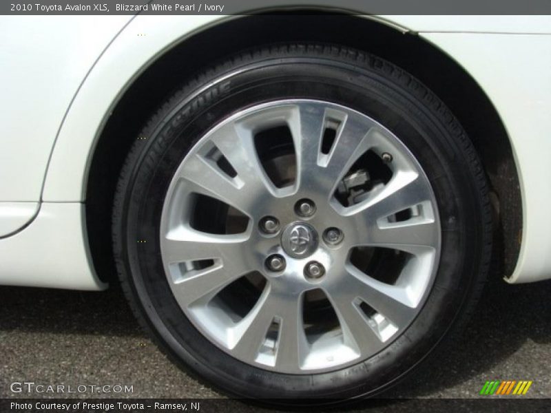 Blizzard White Pearl / Ivory 2010 Toyota Avalon XLS