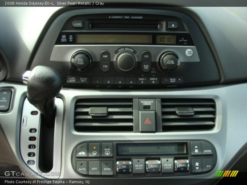 Silver Pearl Metallic / Gray 2008 Honda Odyssey EX-L