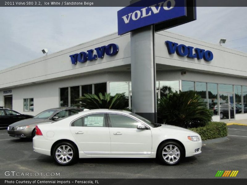 Ice White / Sandstone Beige 2011 Volvo S80 3.2