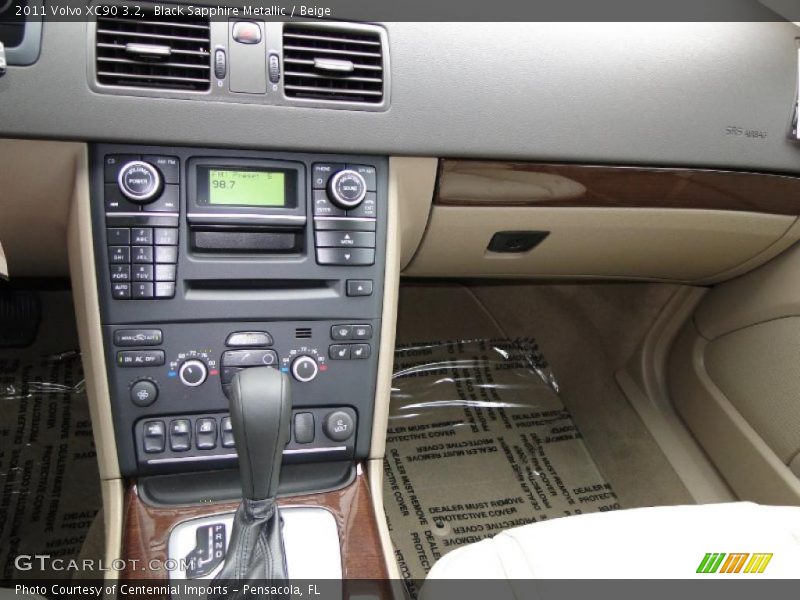 Black Sapphire Metallic / Beige 2011 Volvo XC90 3.2