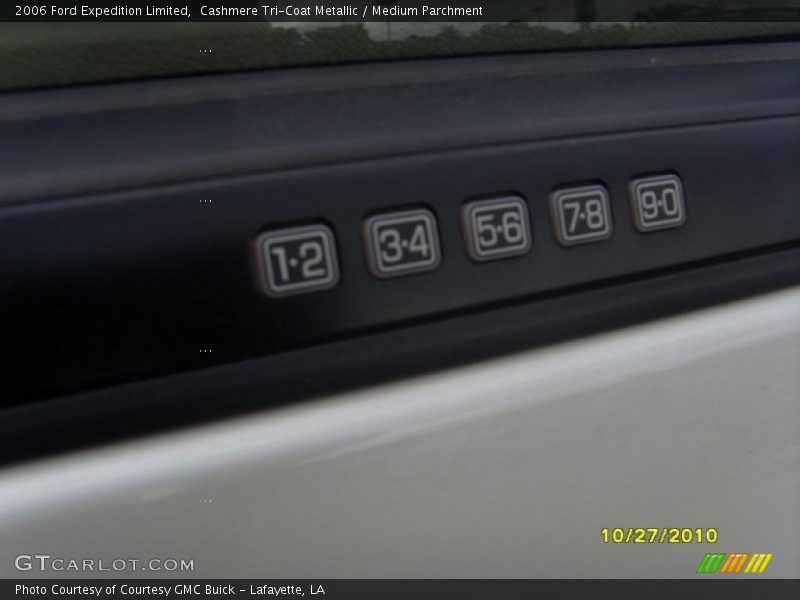 Cashmere Tri-Coat Metallic / Medium Parchment 2006 Ford Expedition Limited