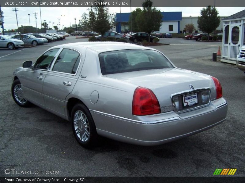 Silver Birch Metallic / Black 2010 Lincoln Town Car Signature Limited