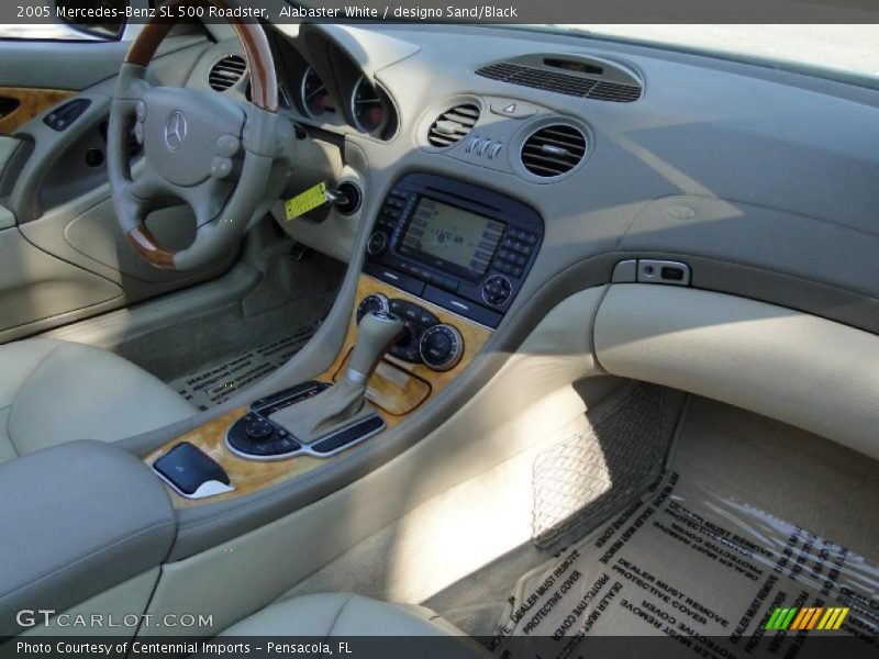 Alabaster White / designo Sand/Black 2005 Mercedes-Benz SL 500 Roadster