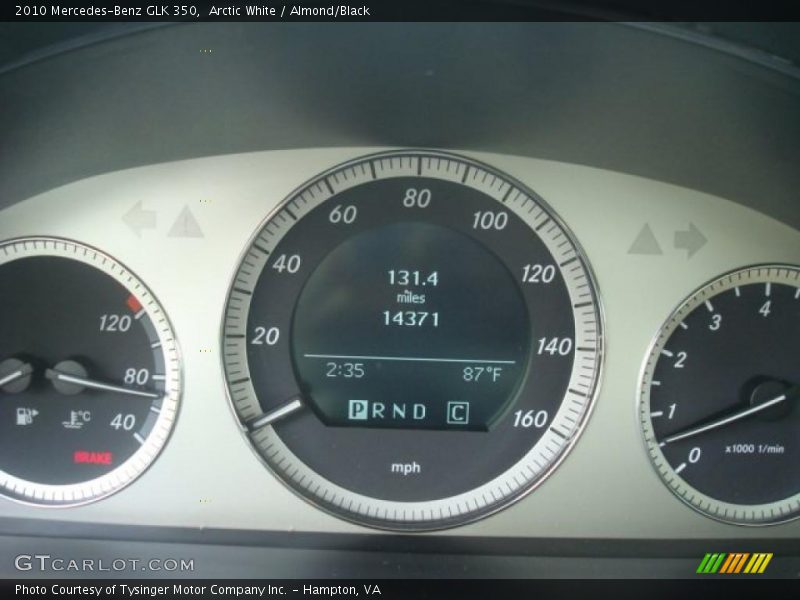 Arctic White / Almond/Black 2010 Mercedes-Benz GLK 350
