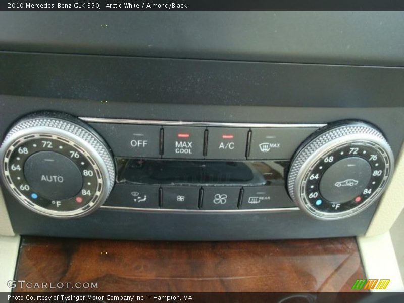 Arctic White / Almond/Black 2010 Mercedes-Benz GLK 350