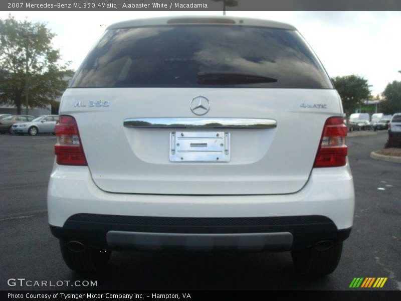 Alabaster White / Macadamia 2007 Mercedes-Benz ML 350 4Matic
