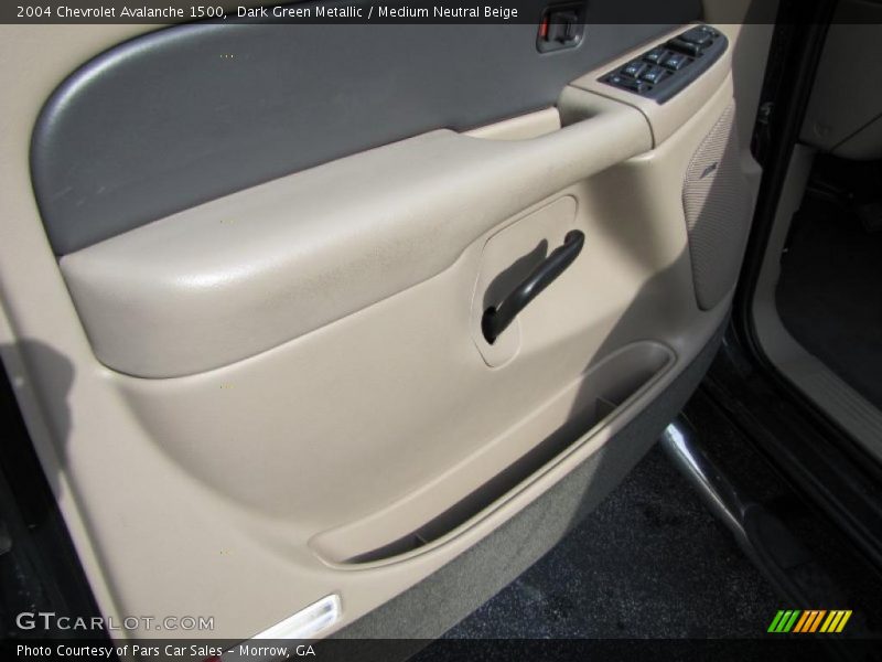 Dark Green Metallic / Medium Neutral Beige 2004 Chevrolet Avalanche 1500