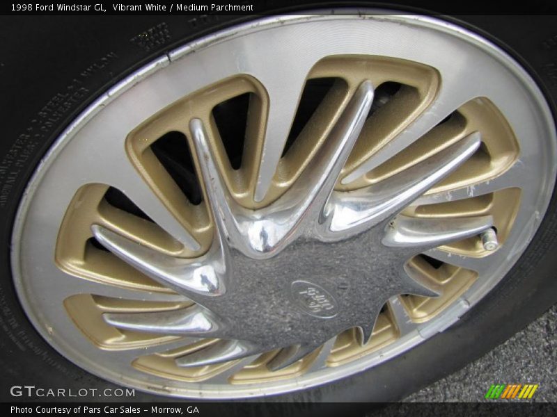 Vibrant White / Medium Parchment 1998 Ford Windstar GL