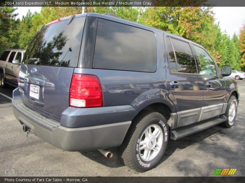 Medium Wedgewood Blue Metallic / Medium Flint Gray 2004 Ford Expedition XLT